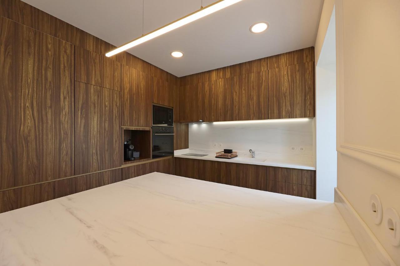 Flh Porto Clerigos Luxury Apartments Екстериор снимка