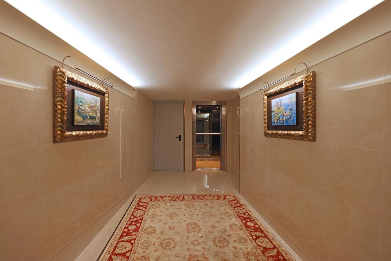 Flh Porto Clerigos Luxury Apartments Екстериор снимка