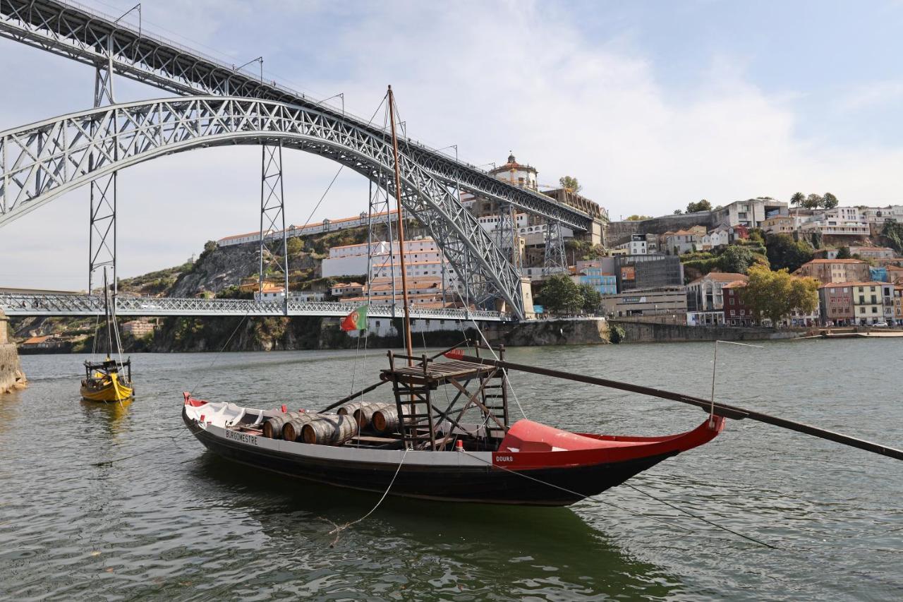 Flh Porto Clerigos Luxury Apartments Екстериор снимка