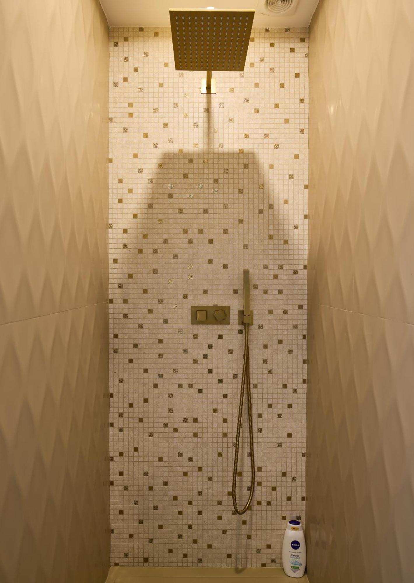 Flh Porto Clerigos Luxury Apartments Стая снимка