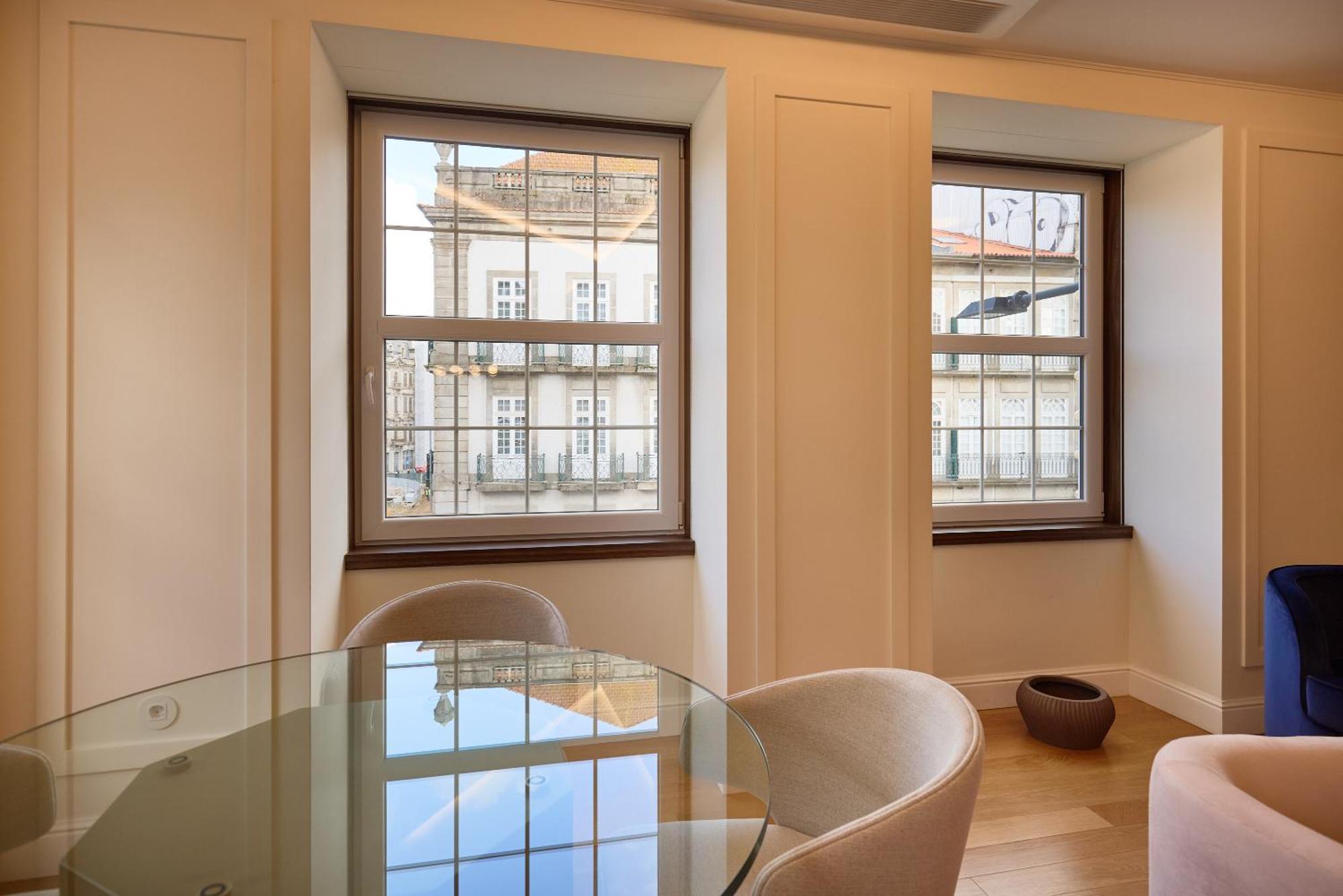 Flh Porto Clerigos Luxury Apartments Стая снимка